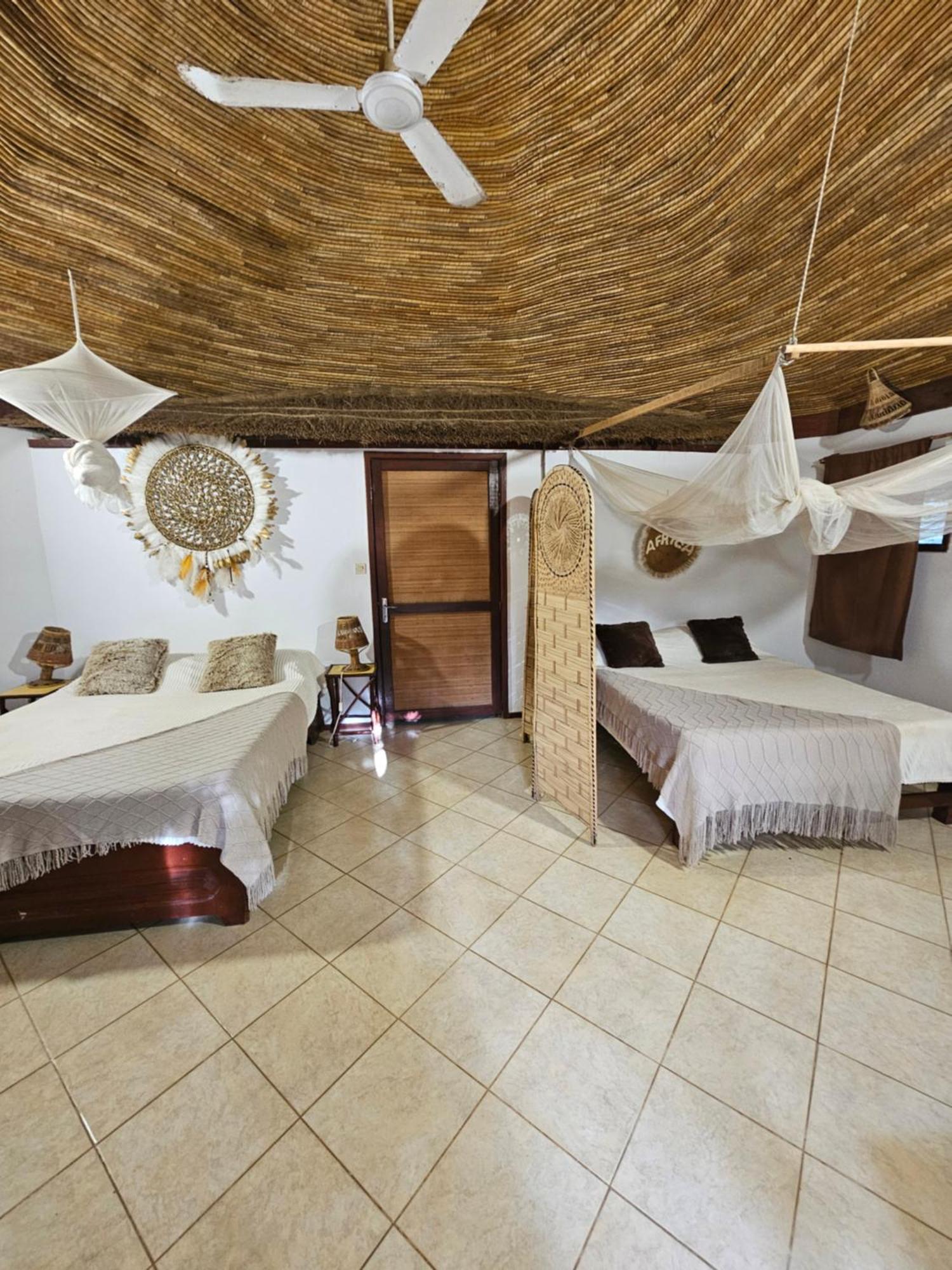 Auberge Keurmariguen سوموان المظهر الخارجي الصورة